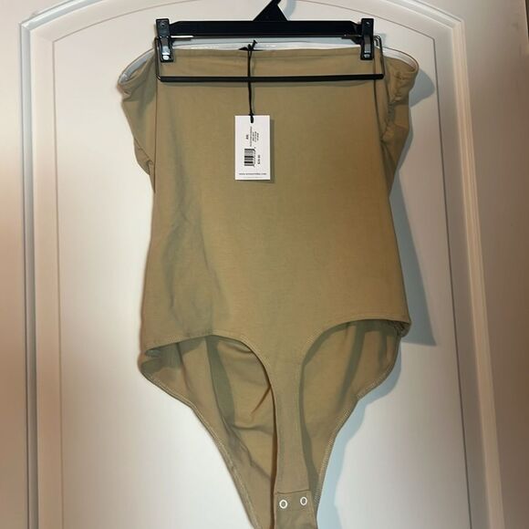 BNWT - WEWOREWHAT BEIGE NUDE TAN CREAM RUCHED STRAPLESS COTTON BODYSUIT - XXL - Picture 5 of 7